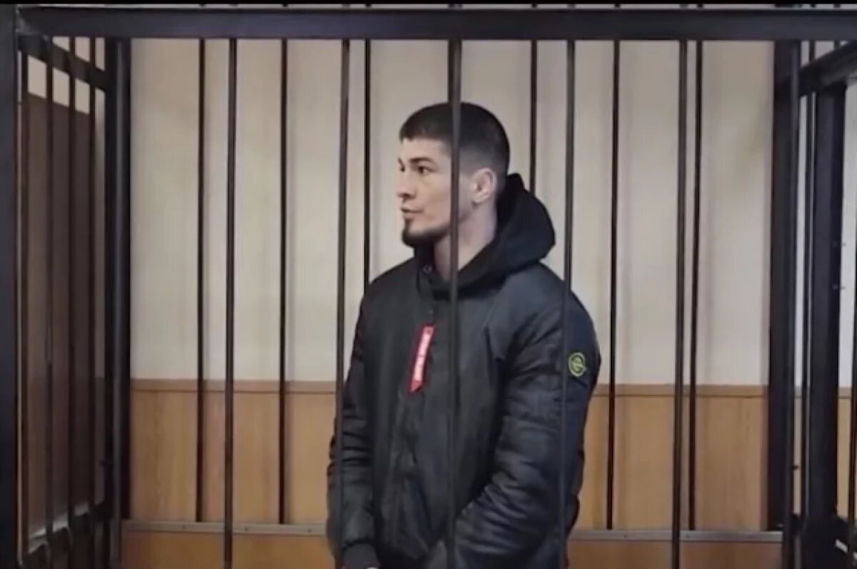    SHOT: Бойца поп-ММА из Чечни отправили в СИЗО после аварии в центре Питера