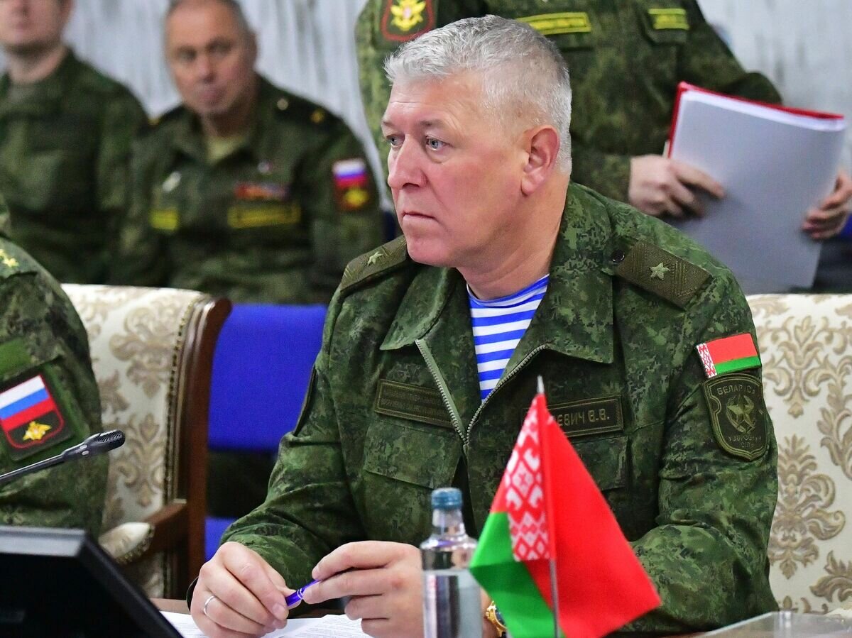    Начальник Генерального штаба Вооруженных сил Республики Беларусь генерал-майор Виктор Гулевич © РИА Новости / Алексей Куденко
