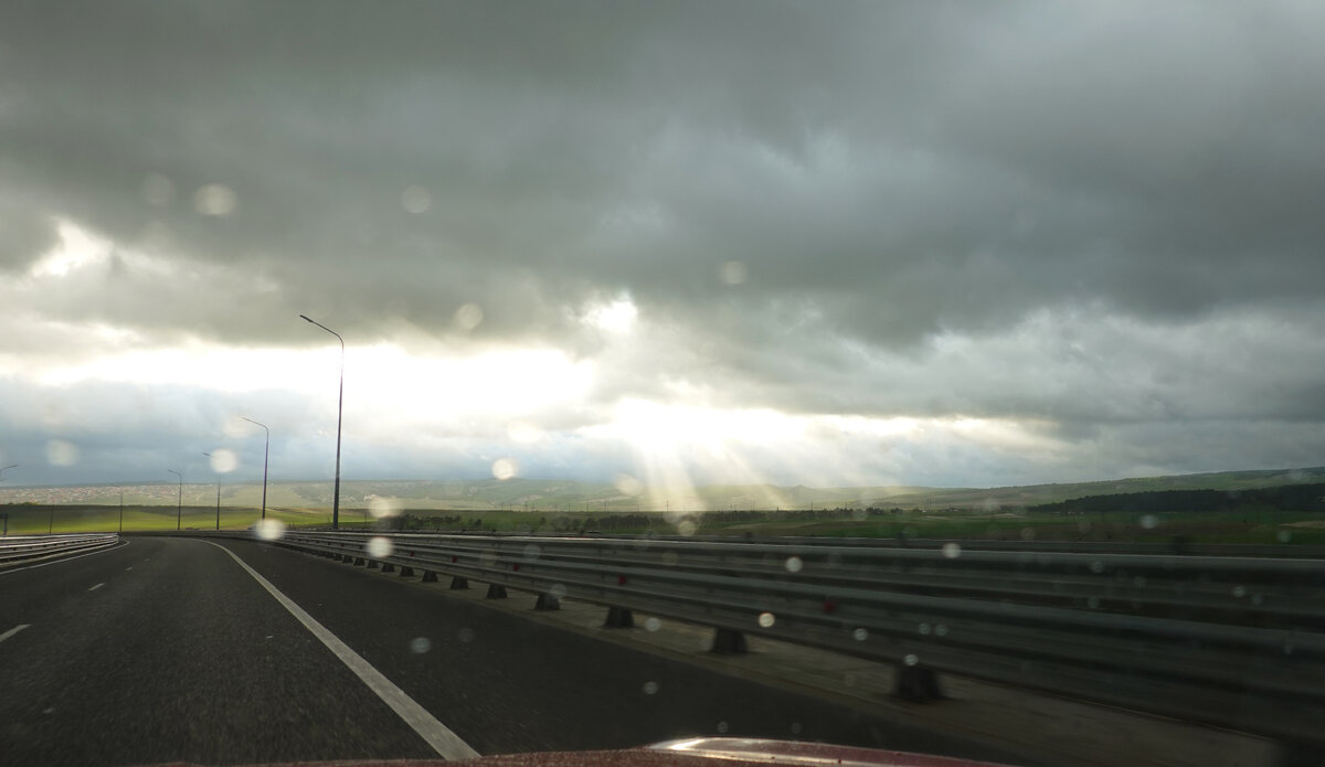 Едем мимо Бахчисарая