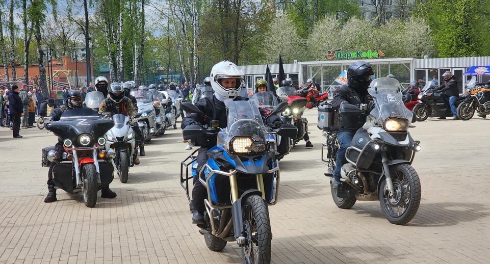    Роман Савельев