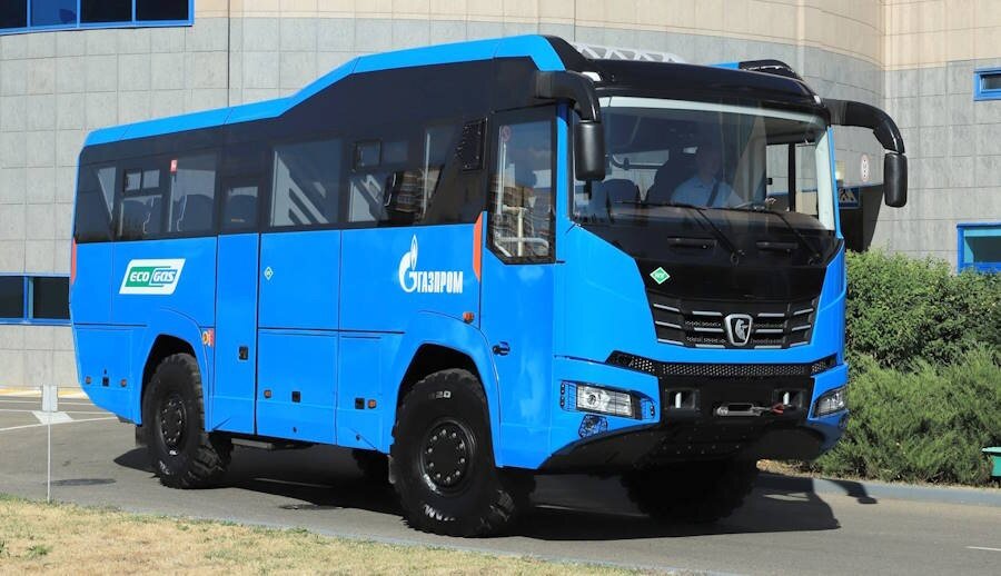 На Камском автозаводе стартовал выпуск нового полноприводного автобуса КАМАЗ-6250, который предназначен для эксплуатации в суровых условиях.