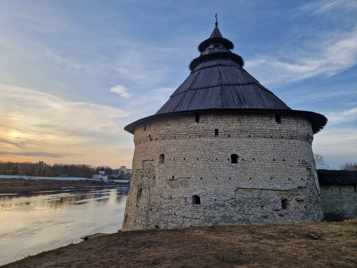Покровская башня
