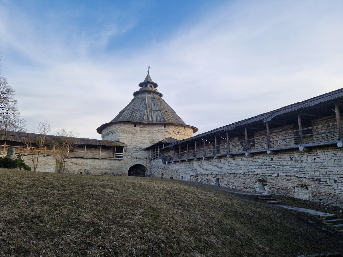 Покровская башня