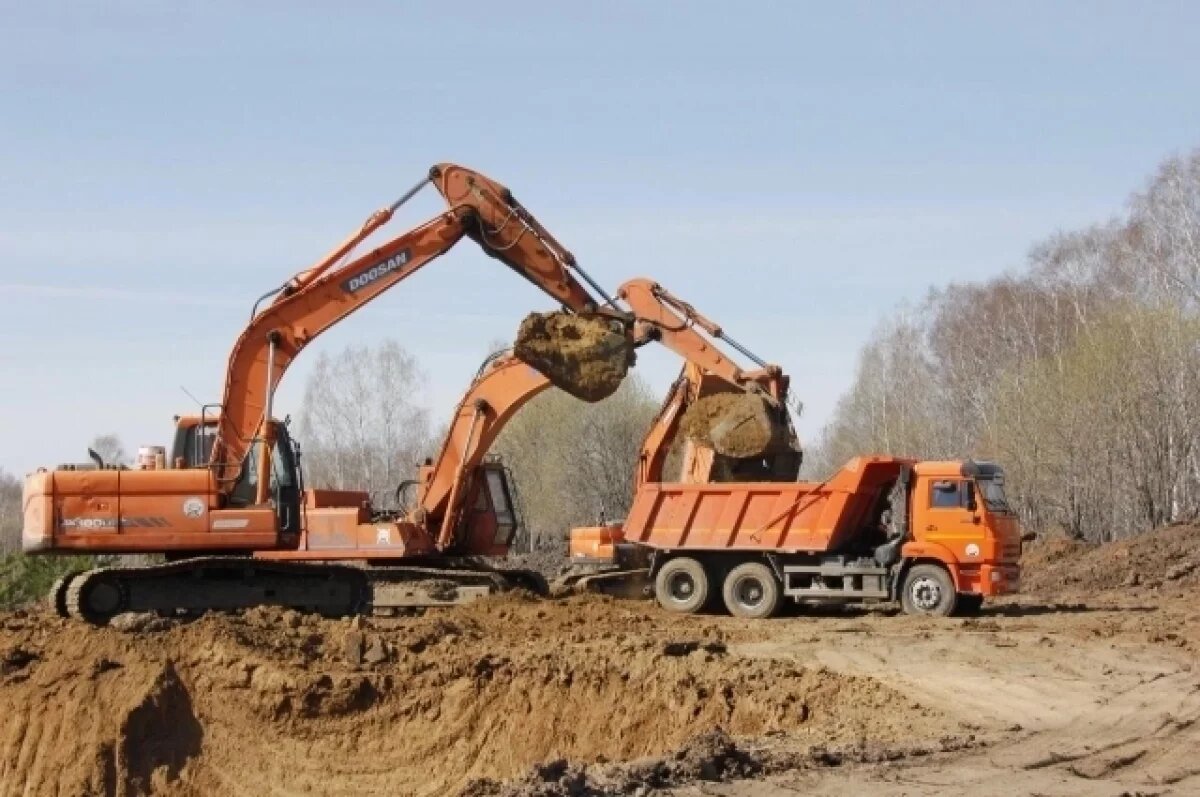    В Тюменской области продолжаются работы по защите домов от паводка