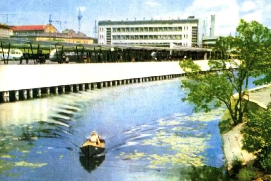 Рижский городской канал. Со старого слайда. 