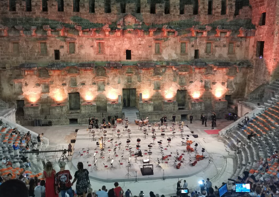 концерт в амфитеатре Аспендос - Турция