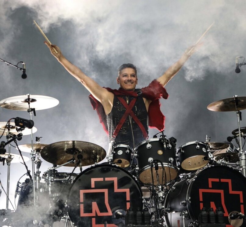 Кристоф Шнайдер (Christoph Schneider), барабанщик группы Rammstein.