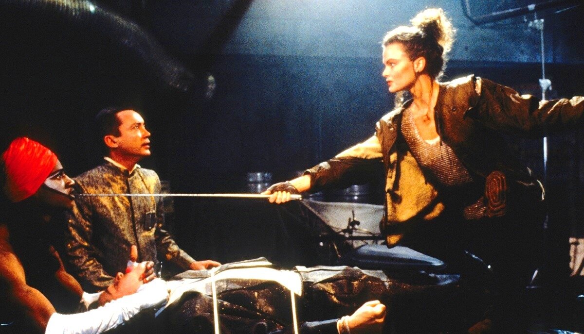 - Так! На место сядь, Иванов! Звонок был для учителя! 