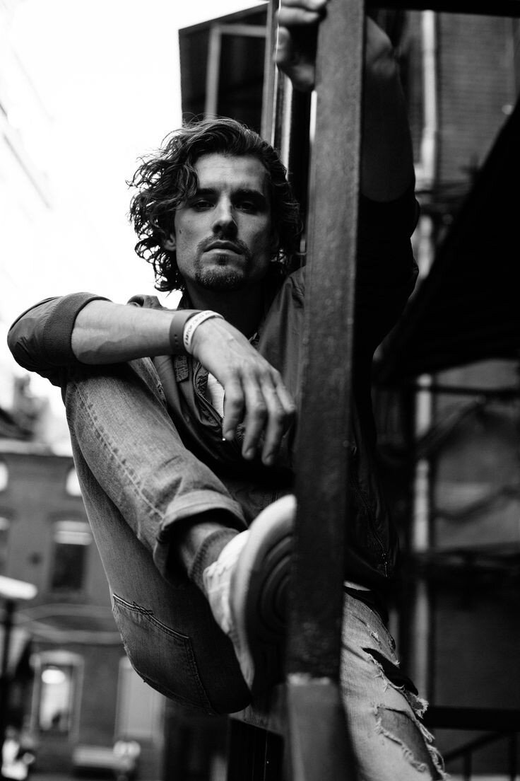 Видишь склонность к преследованию - не вступай в отношения с таким мужчиной.