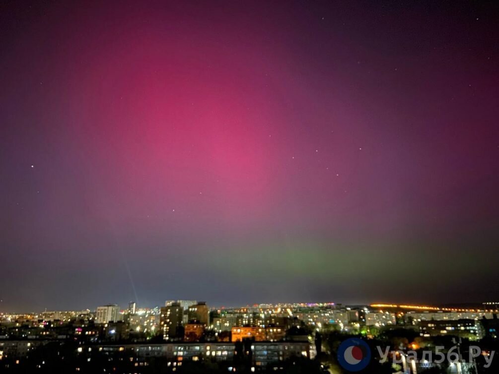    Полярные сияния стали предвестниками аномально мощного геомагнитного шторма.