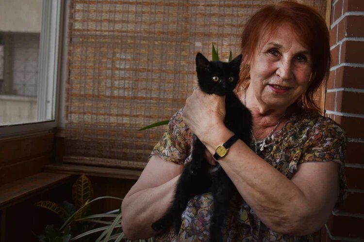 В квартире прописана пенсионерка, а живут - сама хозяйка, кот и «они». Фото: Алена МАРТЫНОВА, КП-Новосибирск