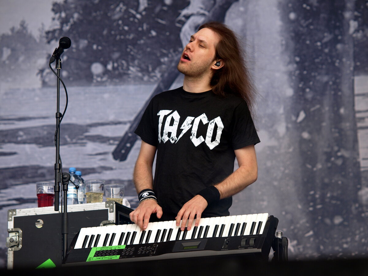 Янне Вирман (род. 26 апреля 1979 года) — клавишник групп Children of Bodom и Warmen.