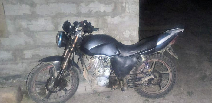 10 мая поздно вечером, около 23:30, в Усть-Кане 17-летний юноша пострадал в ДТП: он упал с мотоцикла Racer RC 200, которым управлял 17-летний водитель.