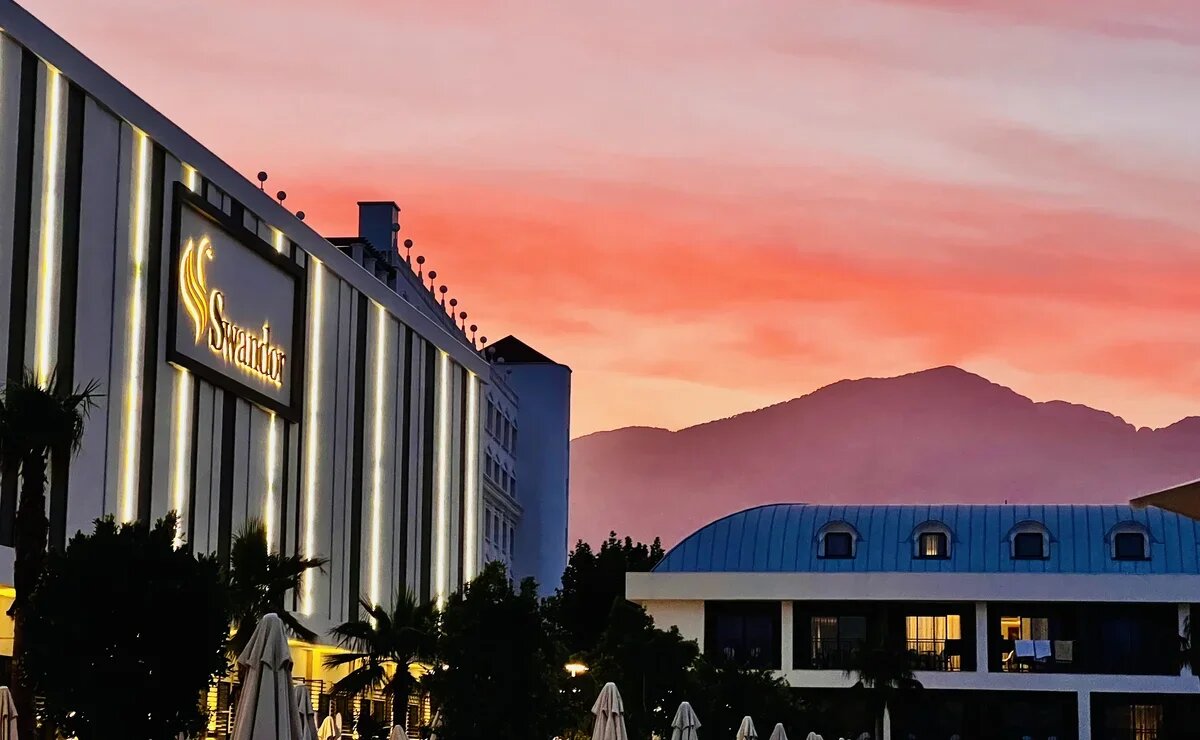    Отдохнуть в Турции по-богатому, но недорого: обзор отельной новинки в Кемере