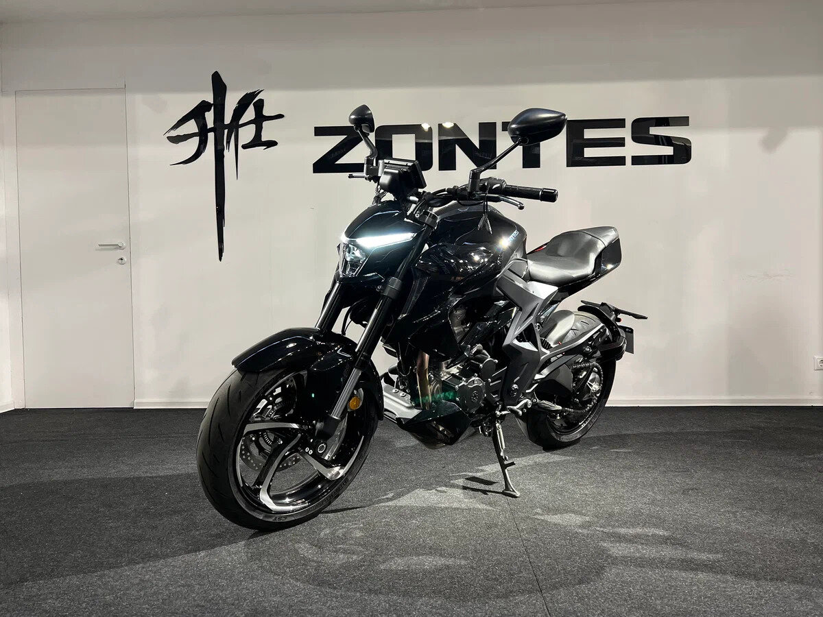 Zt350 vx. Zontes zt350. Zontes zt350-x1. Zontes zt350-TM. Мотоцикл Zontes zt350 и девушки.