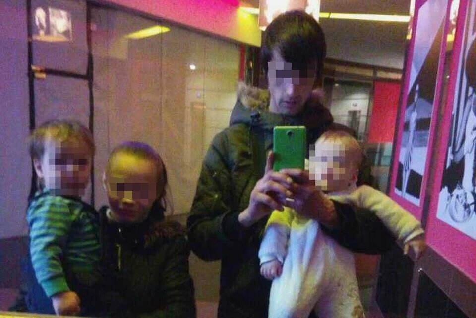 Диана в детстве сама боролась за то, чтобы жить с мамой. Фото: соцсети