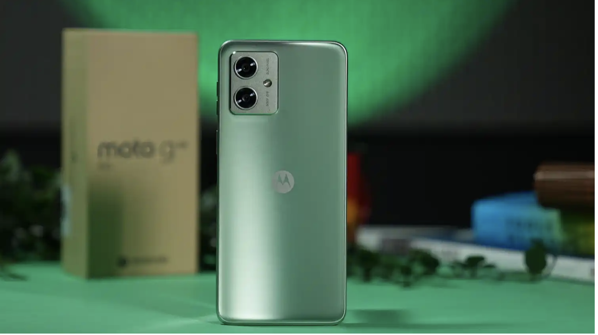 Обзор Moto G64: простой, но надёжный | За три моря с тремя гаджетами | Дзен