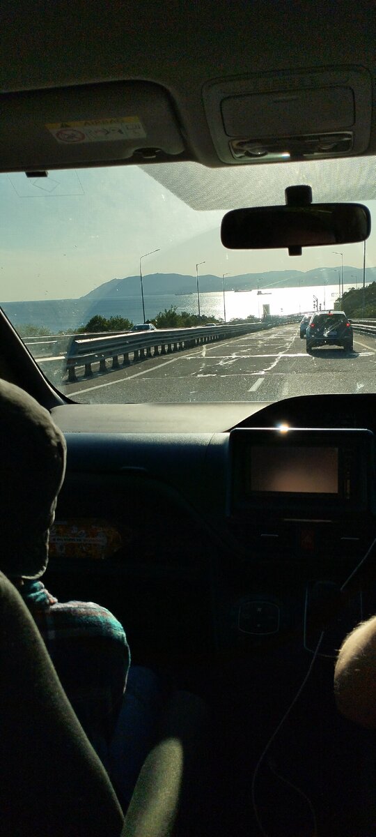 Новороссийская бухта по дороге домой