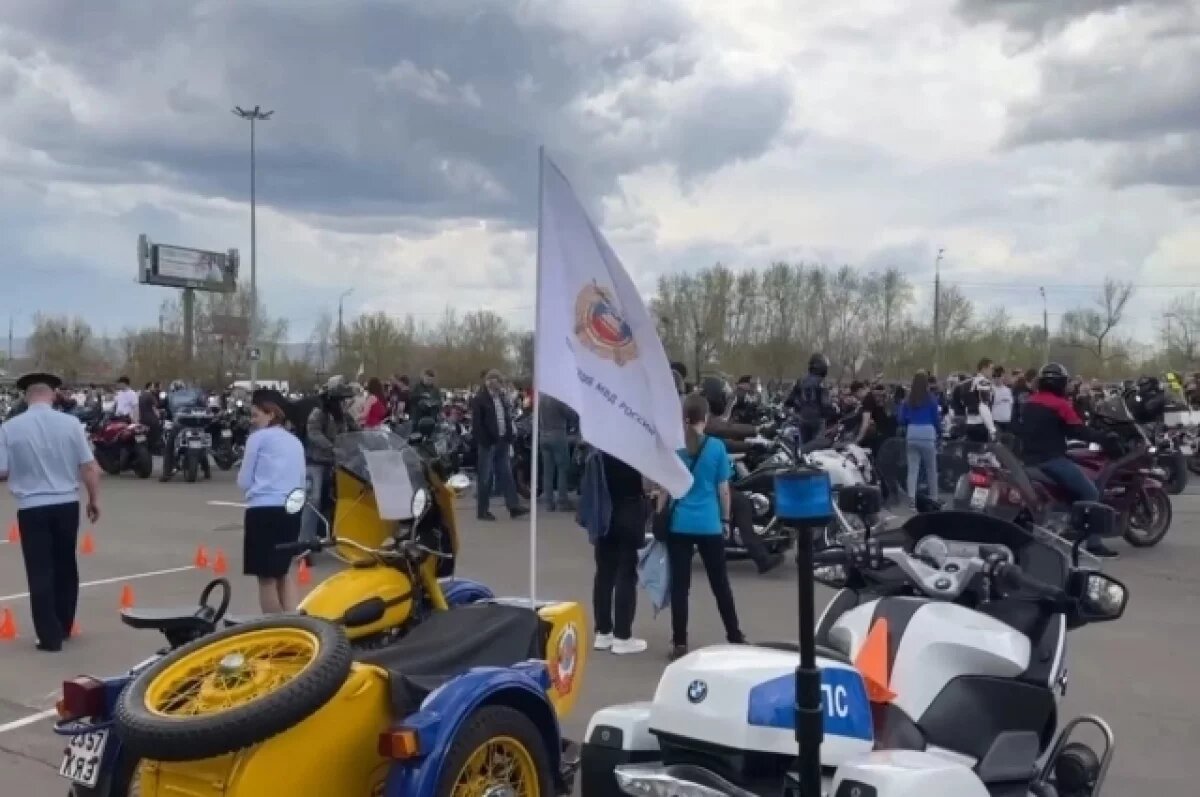    Мотосезон стартовал с мероприятий на острове Татышев.