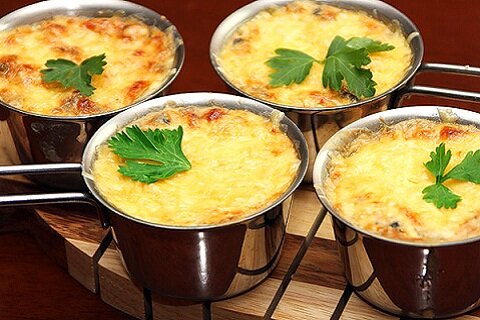 Рецепт Жульен из курицы с шампиньонами