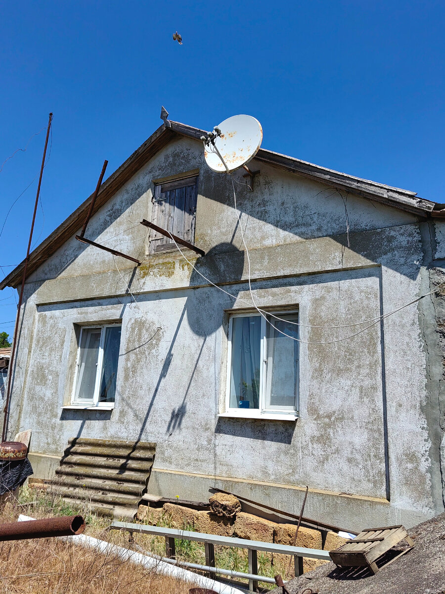 Задний фасад