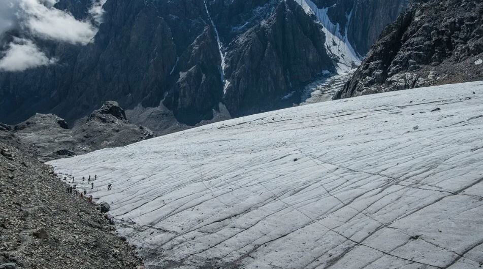 https://sportishka.com/turizm/15235-taldurinskij-lednik.html