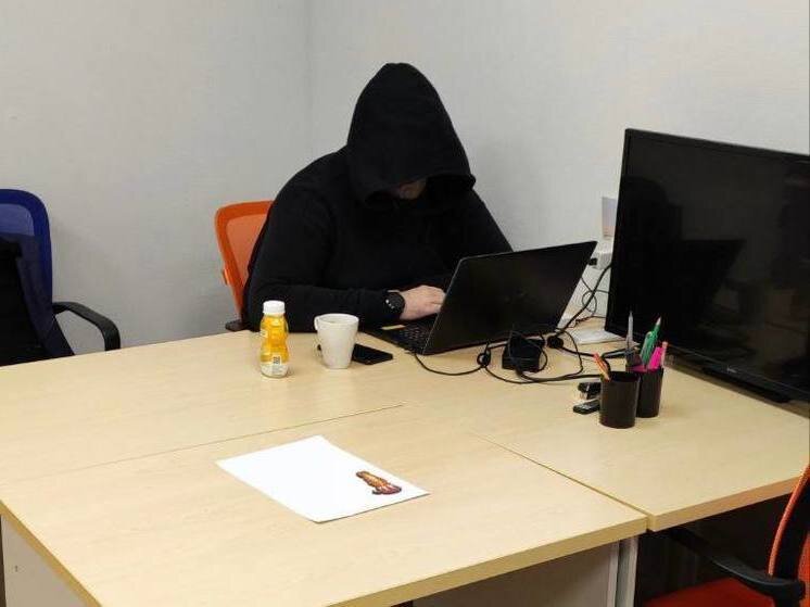     Павлова порекомендовала людям, ведущим офисный образ жизни, делать пятиминутные перерывы. Фото: «МК в Питере»