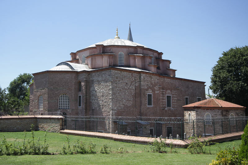 Церковь Сергия и Вакха. Источник: commons.wikimedia.org