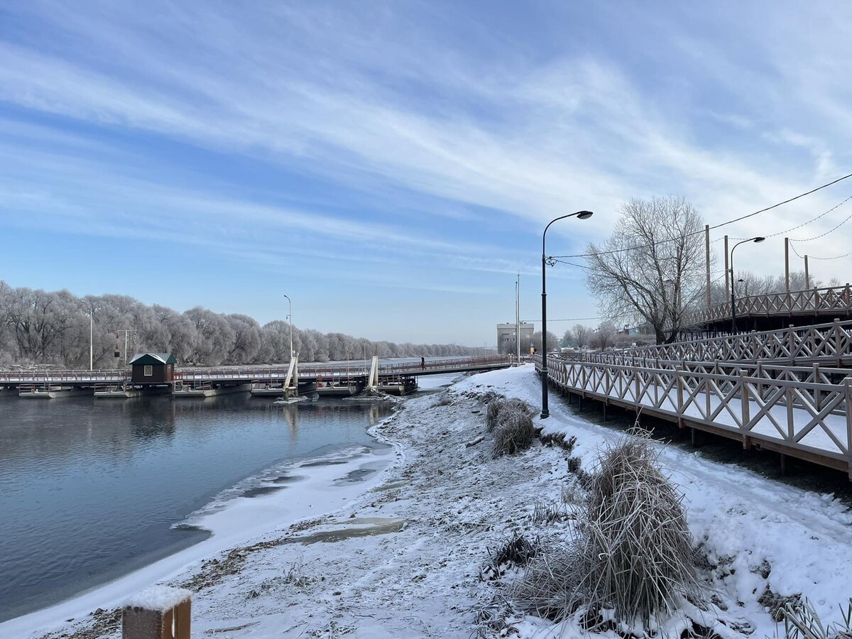 Понтонный мост на Москве-реке