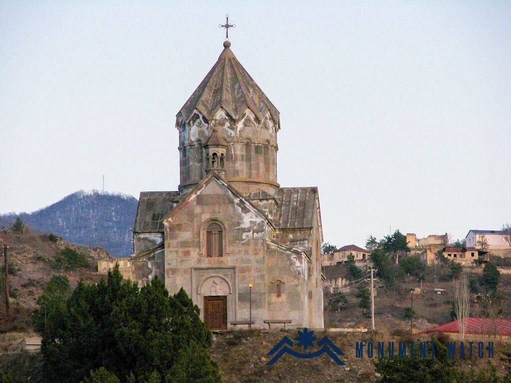 Судя по последним спутниковым снимкам азербайджанский геноцидальный режим  полностью разрушил церковь Сурб Амбарцум в Бердзоре.