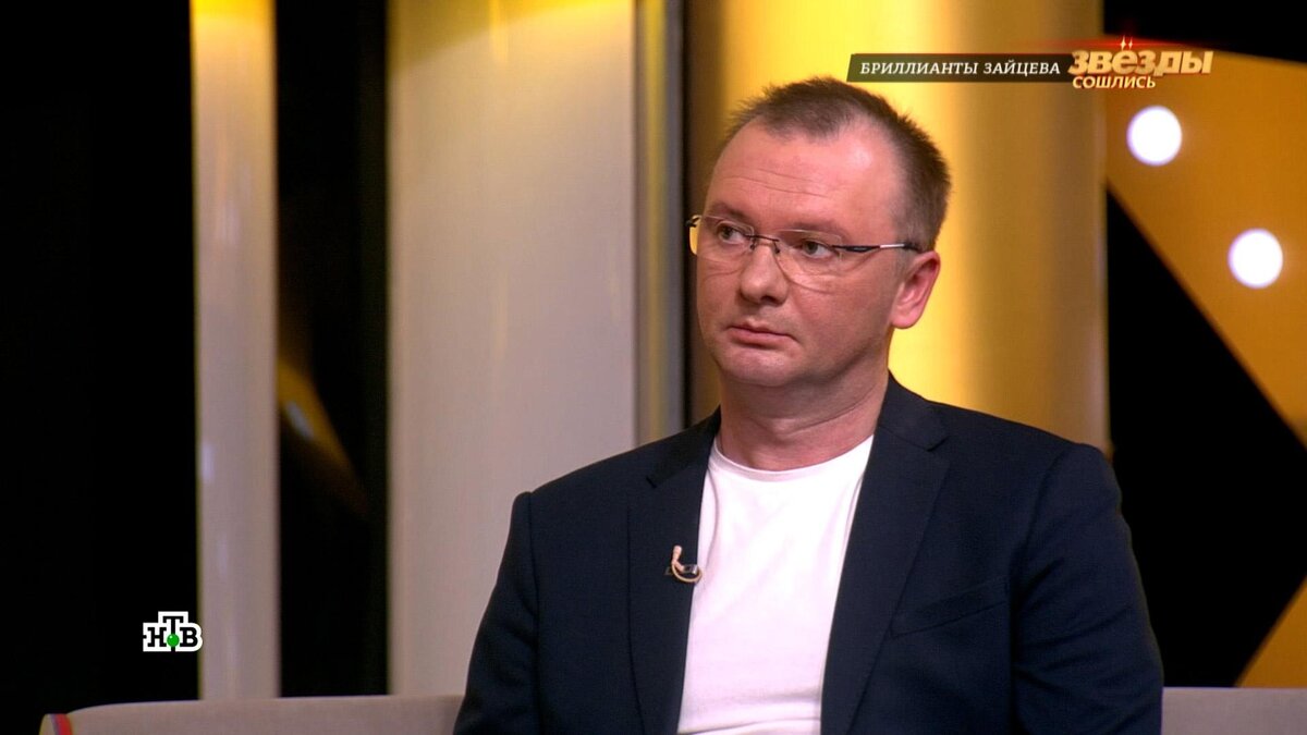    Бывший директор Дома моды Зайцева рассказал об иске против сына модельера