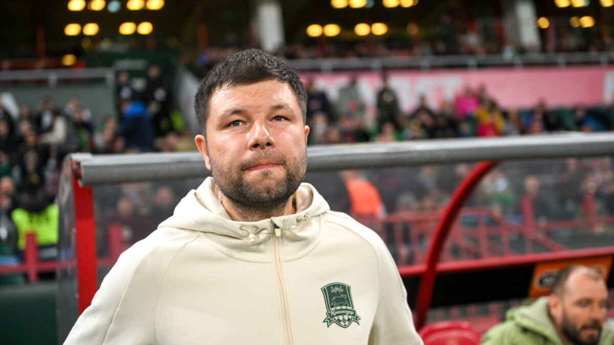 Наставник «быков» дал интервью, в котором высказался и сделал ряд заявлений после матча «Спартак» — «Краснодар». Что сказал Мурад Мусаев? Приветствую всех болельщиков и любителей российского футбола.-3