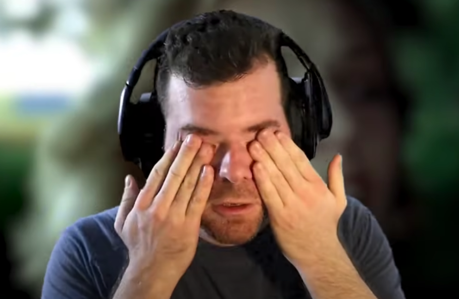 Немец разрыдался от песни "Ветер перемен" из фильма "Мэри Поппинс, до ...