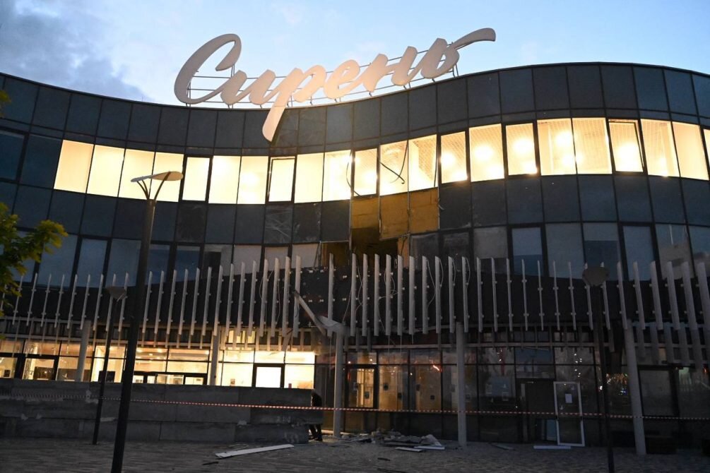    Последствия удара по Белгороду.