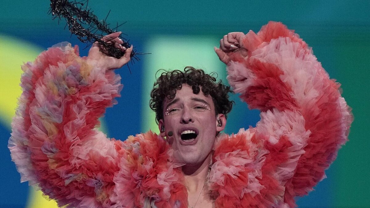    Швейцарский исполнитель Немо Меттлерс obzornik. press