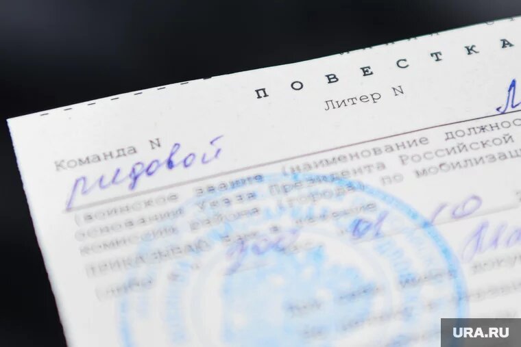 На период военных сборов за сотрудником сохраняется его зарплата, сообщил Виктор Соболев Фото: Владимир Жабриков © URA.RU