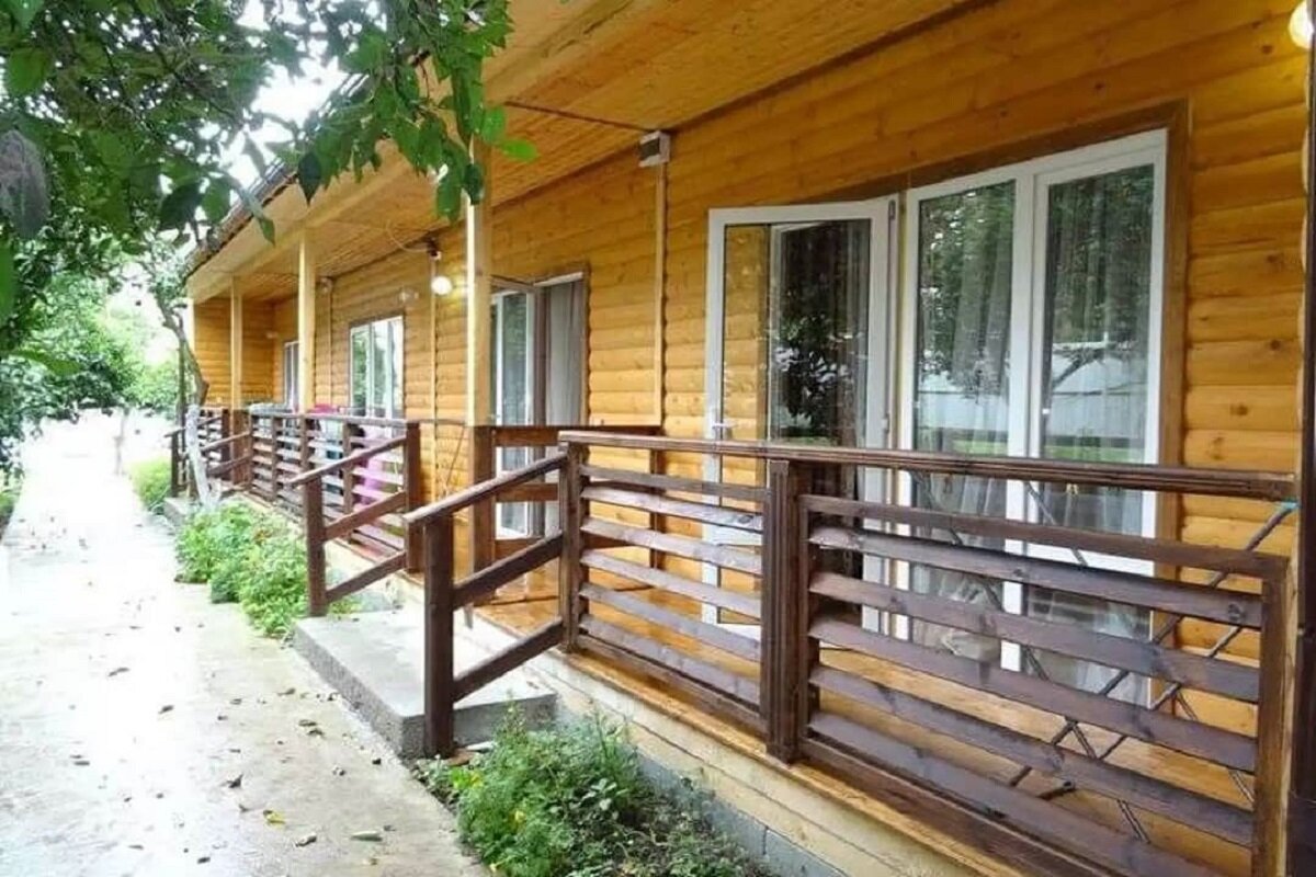 Гостевой дом в Лдзаа "У Эммы" (+7 918 328 33 52 - ватсап)