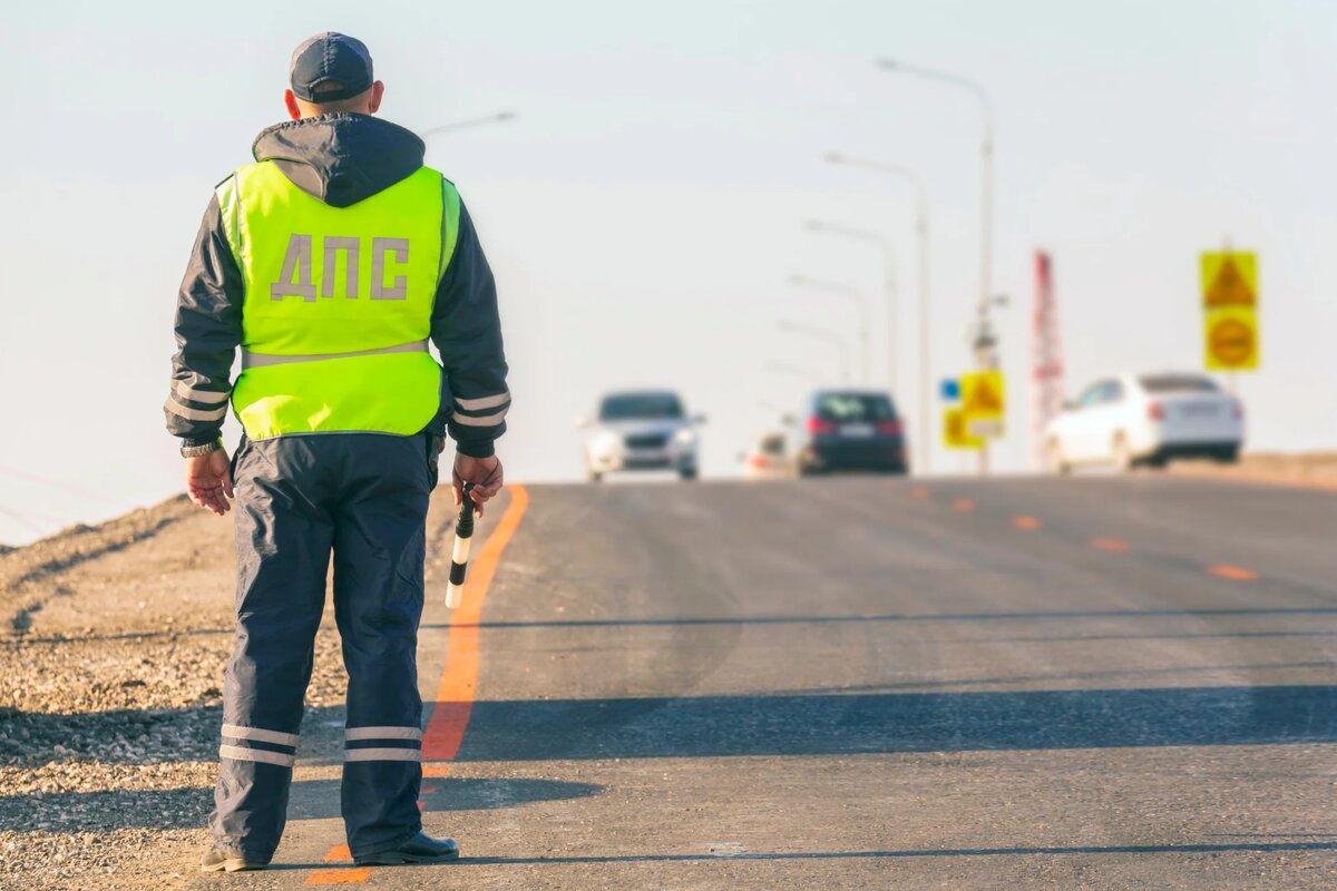 За какие нарушения ГИБДД может снимать номера с машин в 2024 году?