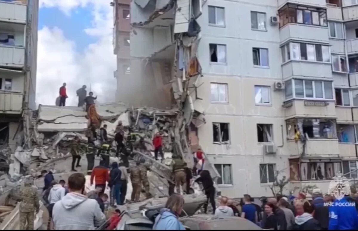    Власти КЧР готовы помочь Белгороду, где после удара ВСУ обрушился жилой дом