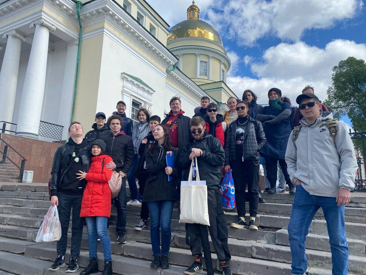 Атмосфера святых мест помогает лучше осознать значение семейных традиций.