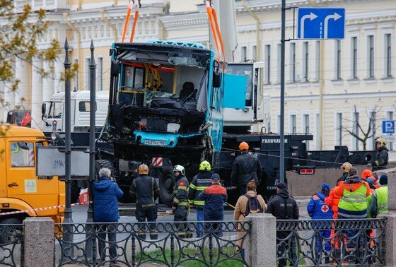    ДТП с автобусом в Санкт-Петербурге