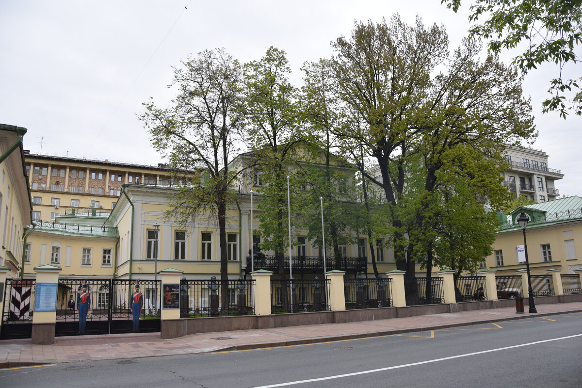 Фото автора канала "Приключения Тома Сойера".