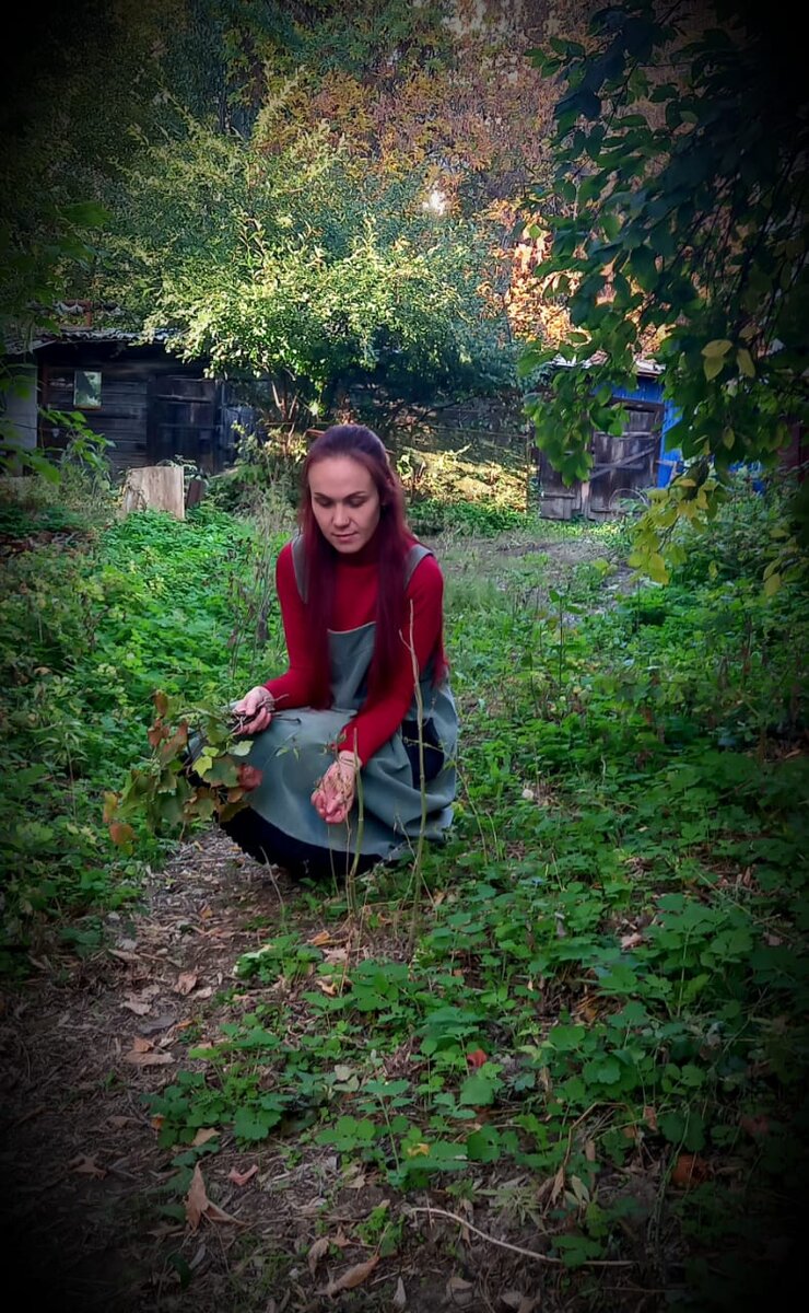 Фото из личного архива Daria Flame Princess. Фото сделано в нашем дворике.