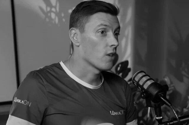    Триатлонист Игорь Сысоев. Досье