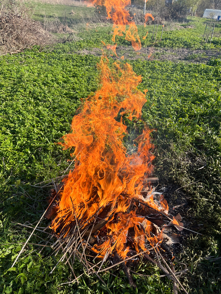 Красиво горит!