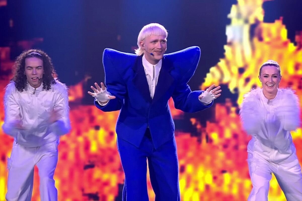    Кадр из видео