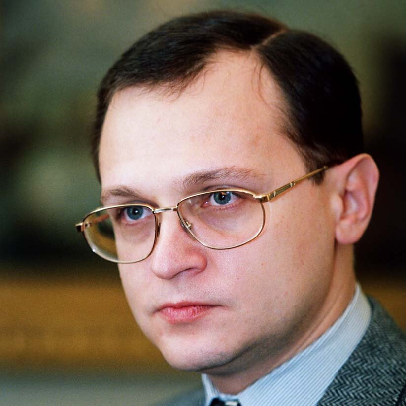 Сергей Кириенко - глава правительства РФ