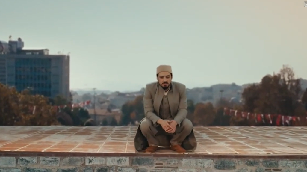 "Красные бутоны". Любимое место Джунейта (скрин)