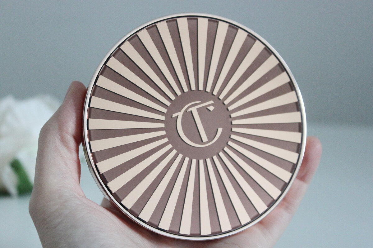 Кремовый бронзер Charlotte Tilbury Beautiful Skin Sunkissed Glow.