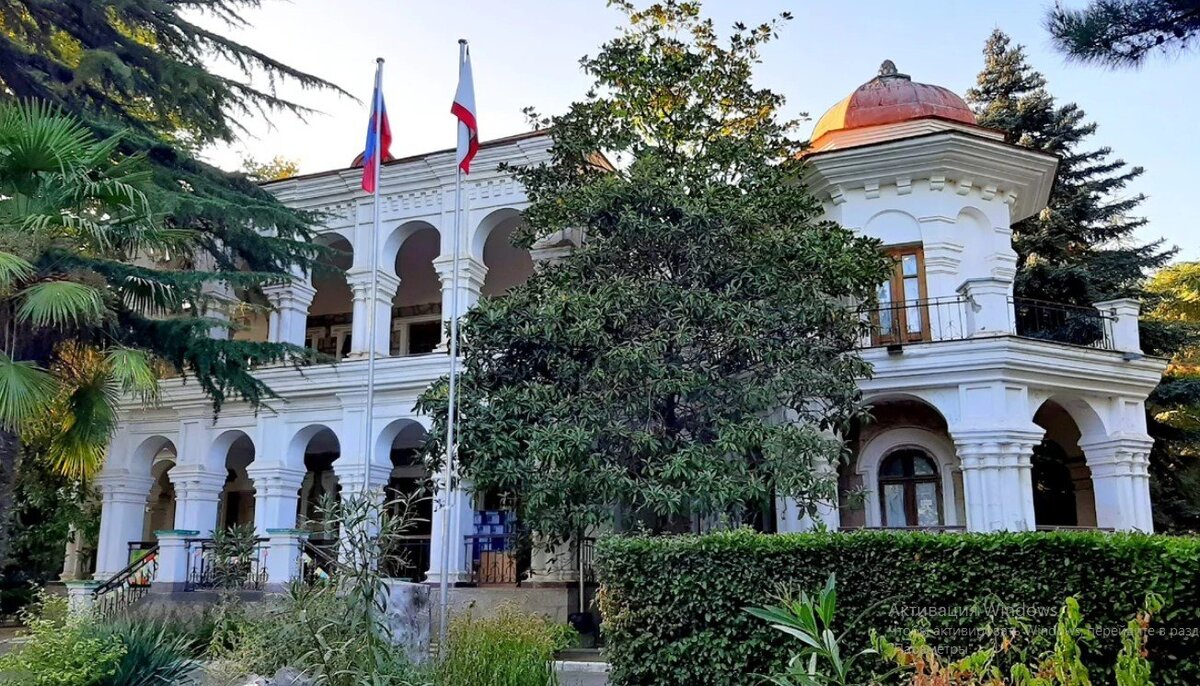 Вилла «Отрада» - дача купца Стахеева